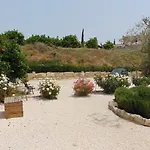 Villa Golden Valley Skoulli