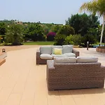 Golden Valley Skoulli