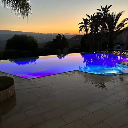 Golden Valley Skoulli