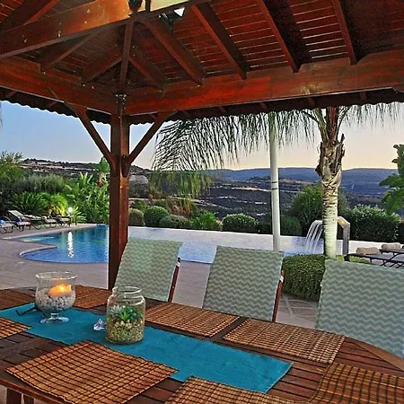 Golden Valley וילה *