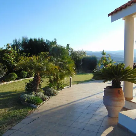 Golden Valley Skoulli