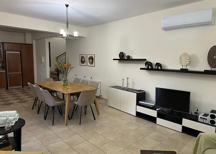 Golden Valley * Skoulli